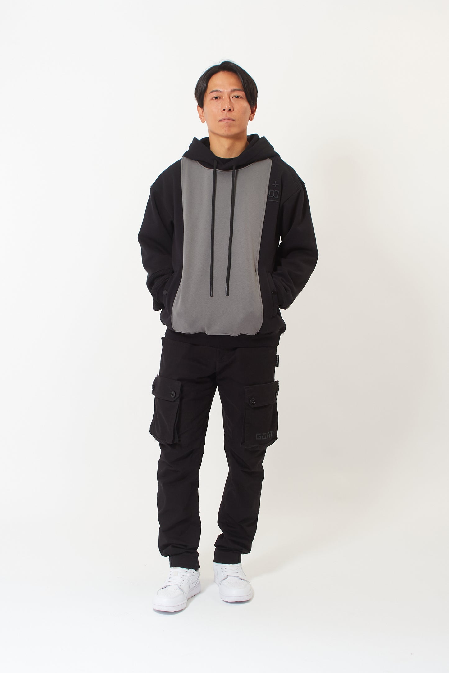 Icon Pullover Hoodie (Black)