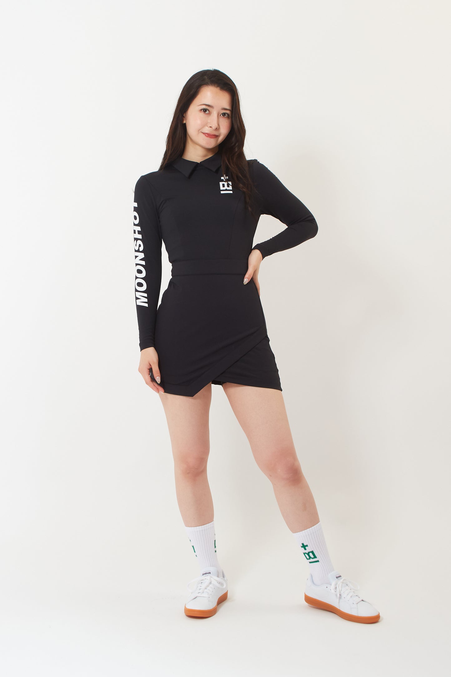 Long Sleeve Fit-Line Dress (Black)