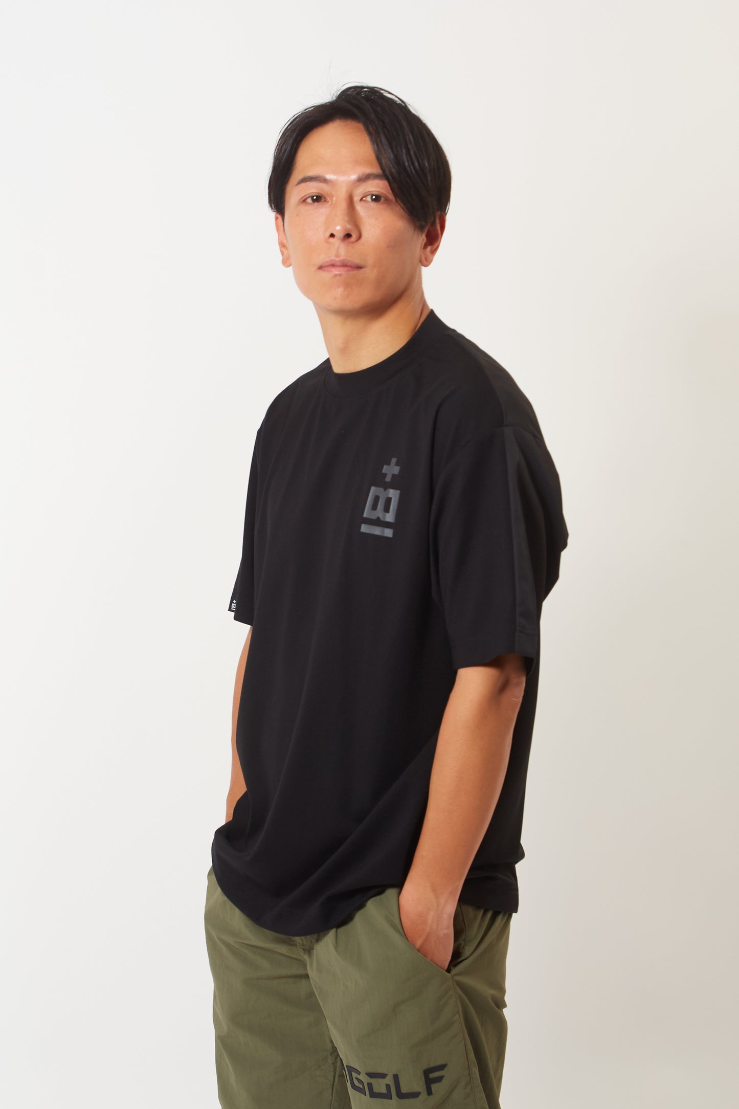 Mock Neck Dry T-shirt  (Space Black)