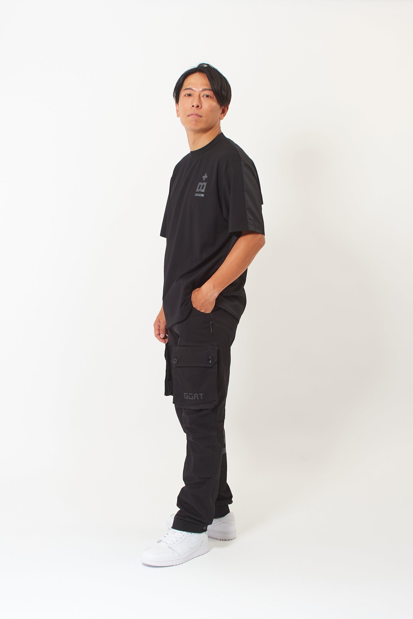 Mock Neck Dry T-shirt  (Space Black)