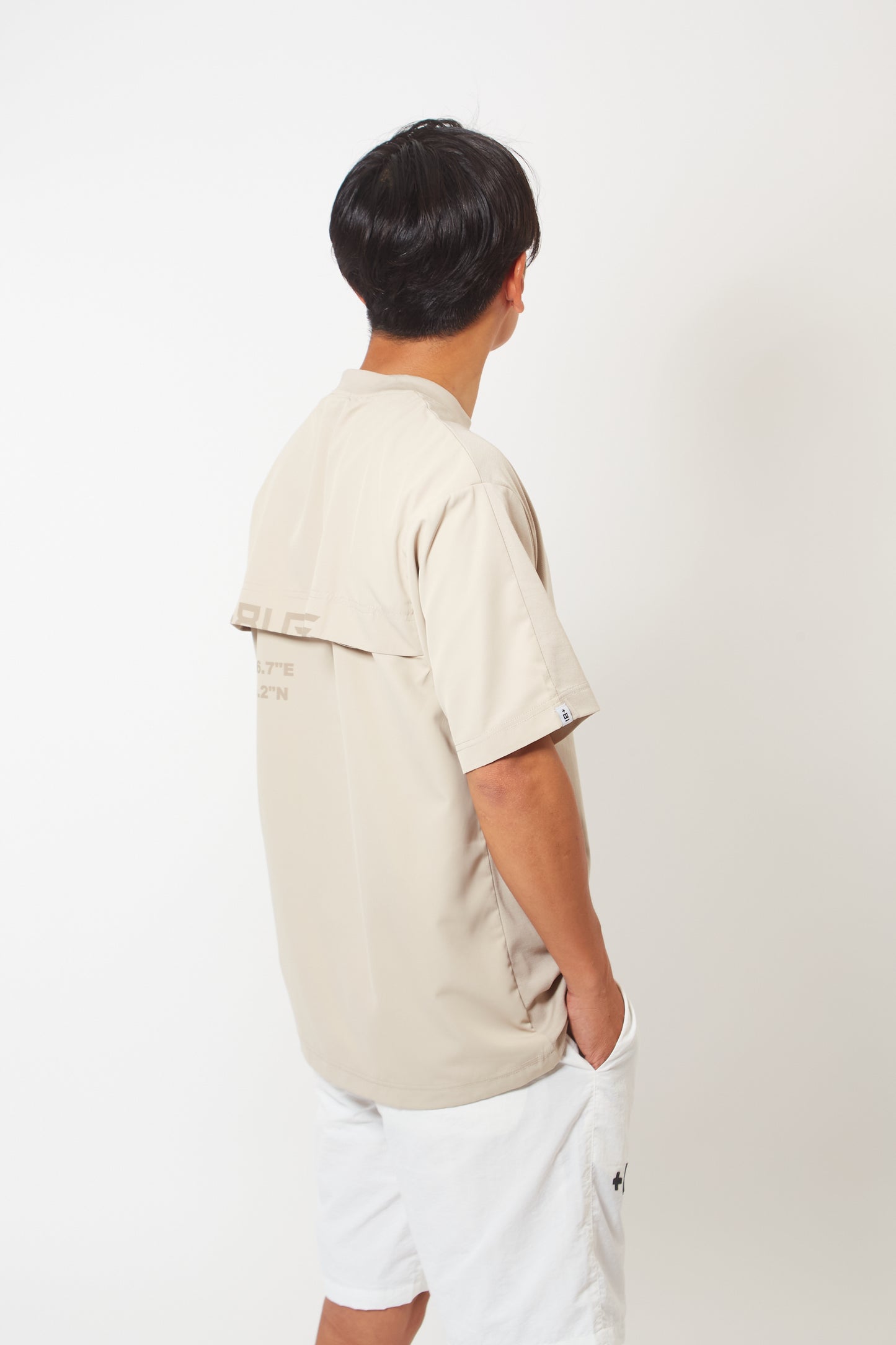 Mock Neck Dry T-shirt  (Mud Khaki)